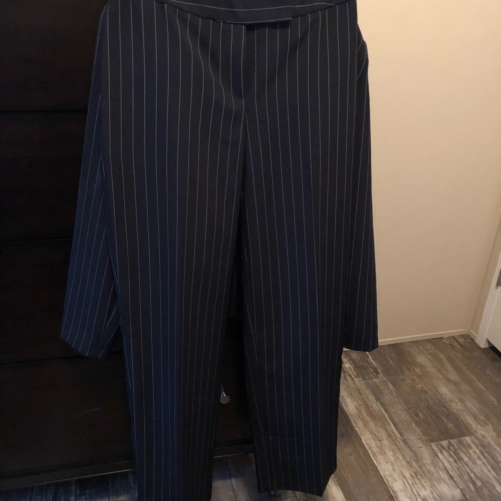 SET! Pin Striped Suit